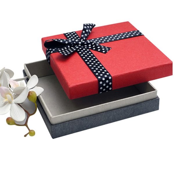 Customized bow tie cube packaging gift box