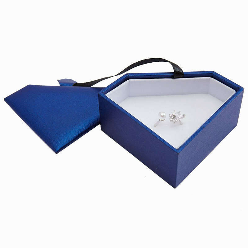 Diamond shaped jewelry ring packaging box